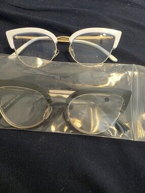 Women’s Cat-Eye Fashion Glasses - White Frame 3.5